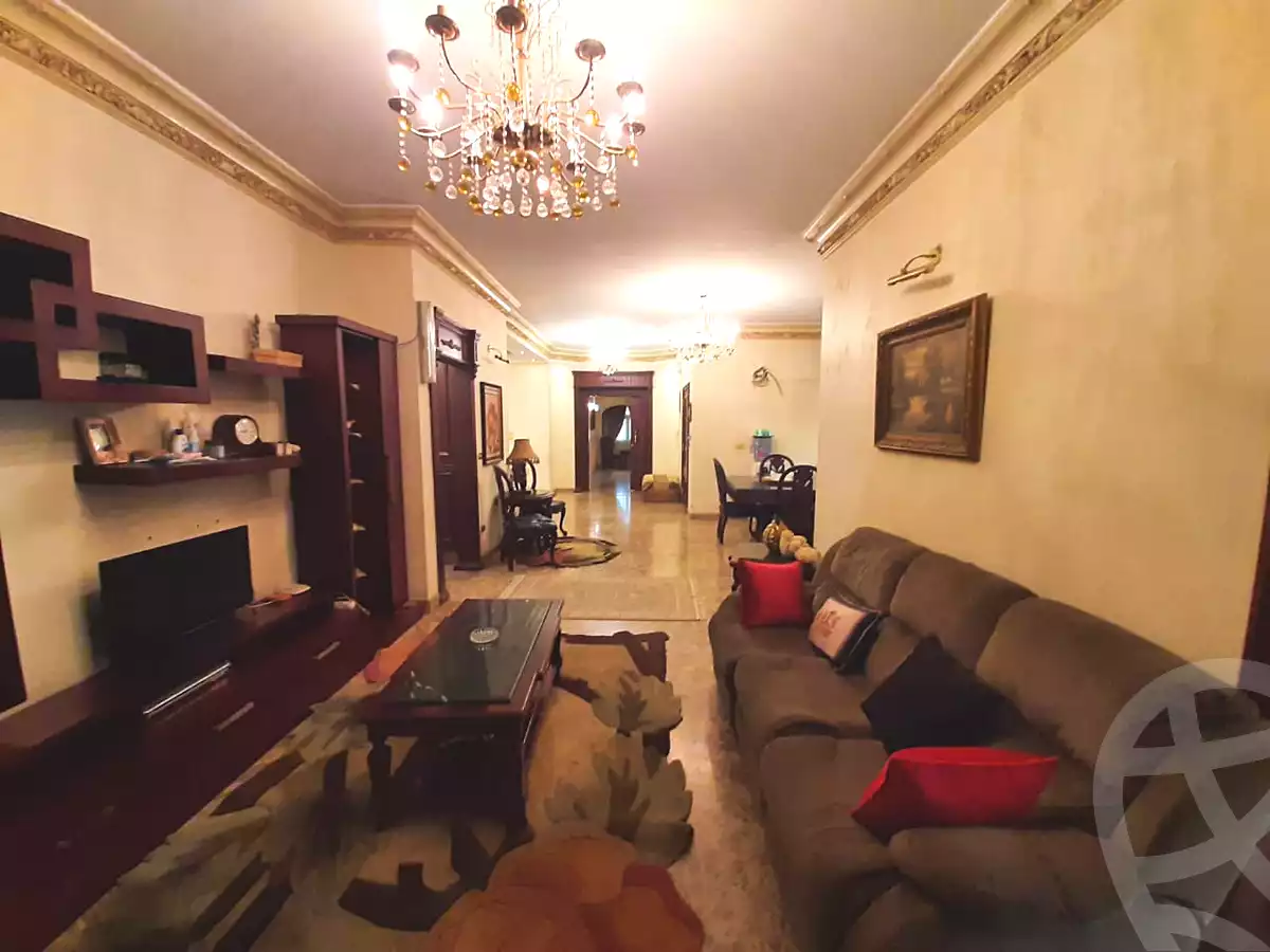 https://aqarmap.com.eg/ar/listing/7038770-for-sale-cairo-new-cairo-el-choueifat-al-shouyfat-st