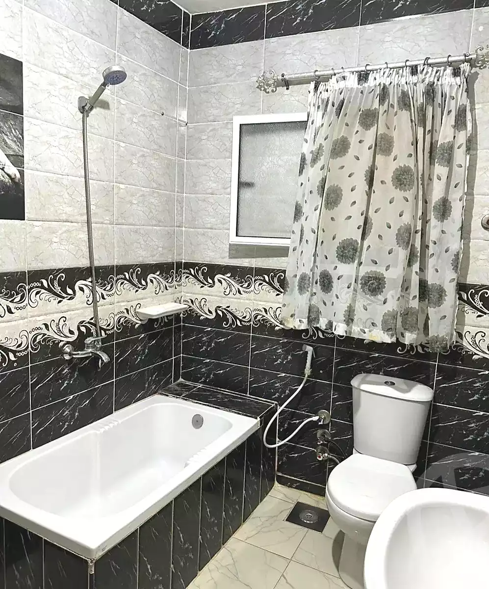 https://aqarmap.com.eg/ar/listing/7038815-for-sale-alexandria-al-agamy-el-hanouvel-kasr-al-quiri-st-1