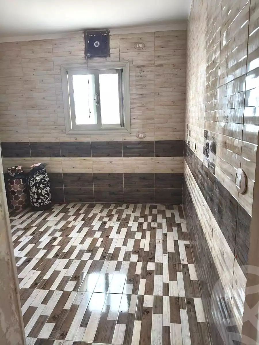 https://aqarmap.com.eg/en/listing/7038840-for-sale-cairo-helwan-el-shareaa-el-sharby-st