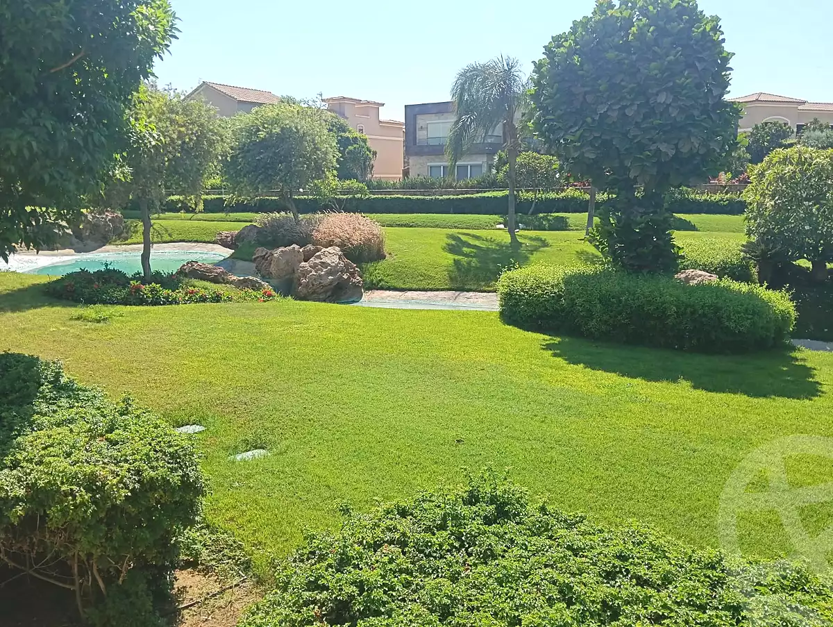 https://aqarmap.com.eg/en/listing/7038818-for-rent-cairo-new-cairo-compounds-lake-view