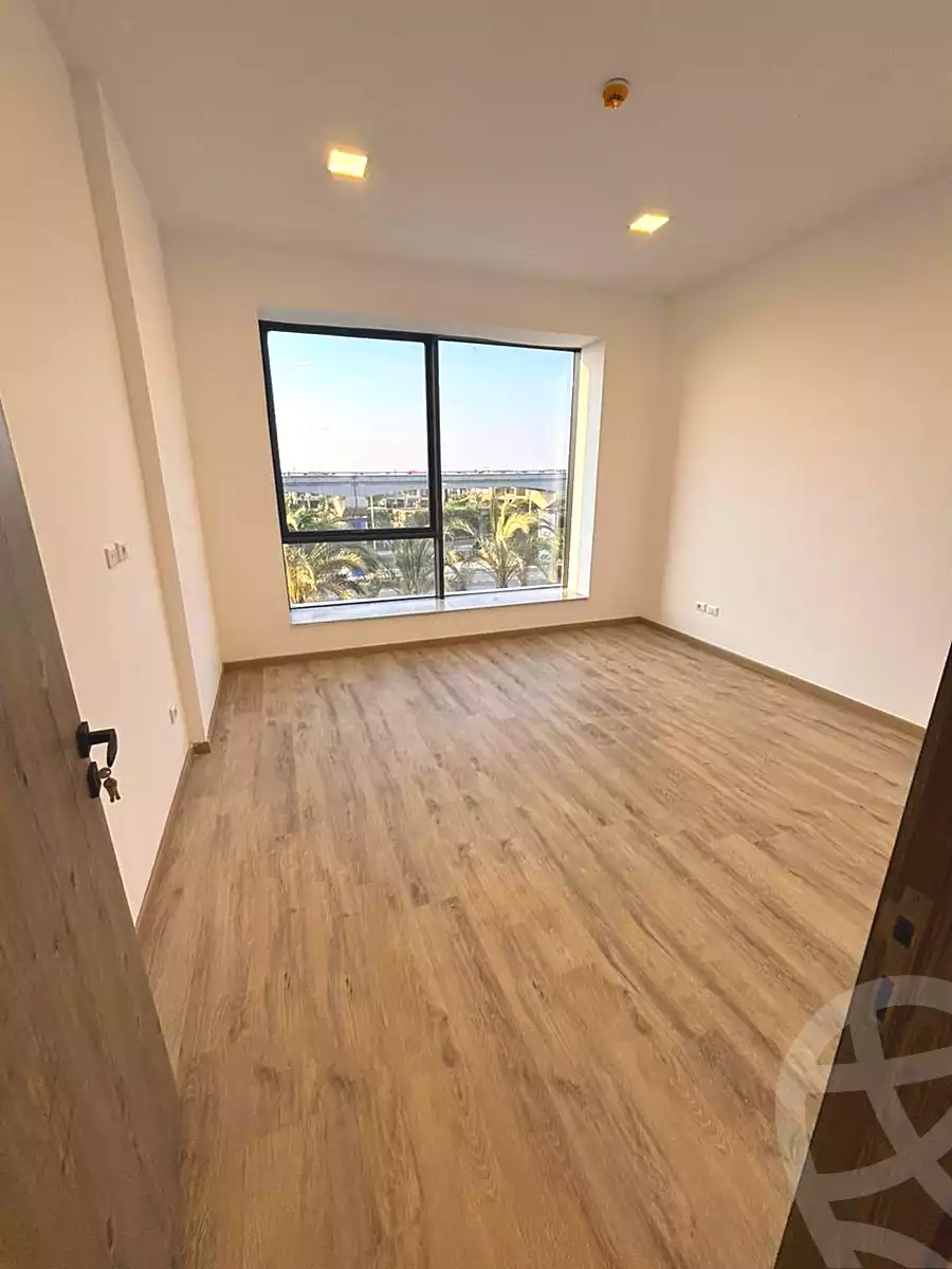 https://aqarmap.com.eg/en/listing/7038901-for-rent-cairo-new-cairo-compounds-lakeview-residence