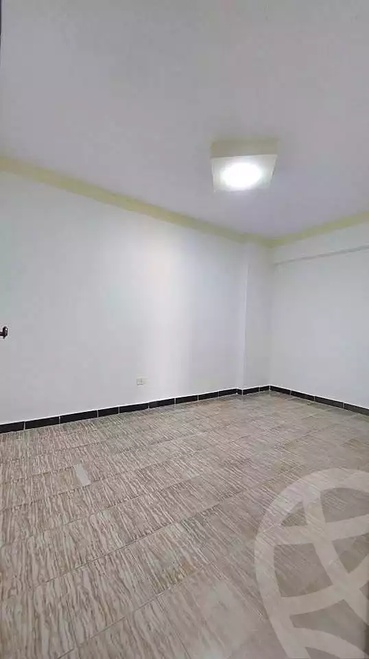 https://aqarmap.com.eg/ar/listing/7038932-for-sale-alexandria-al-agamy-shataa-el-nakheel