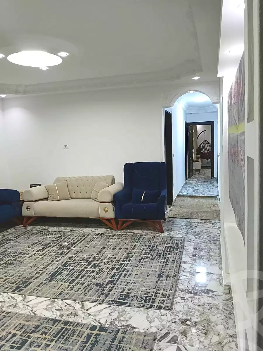 https://aqarmap.com.eg/ar/listing/7039076-for-sale-cairo-ain-shams-jsr-lswys