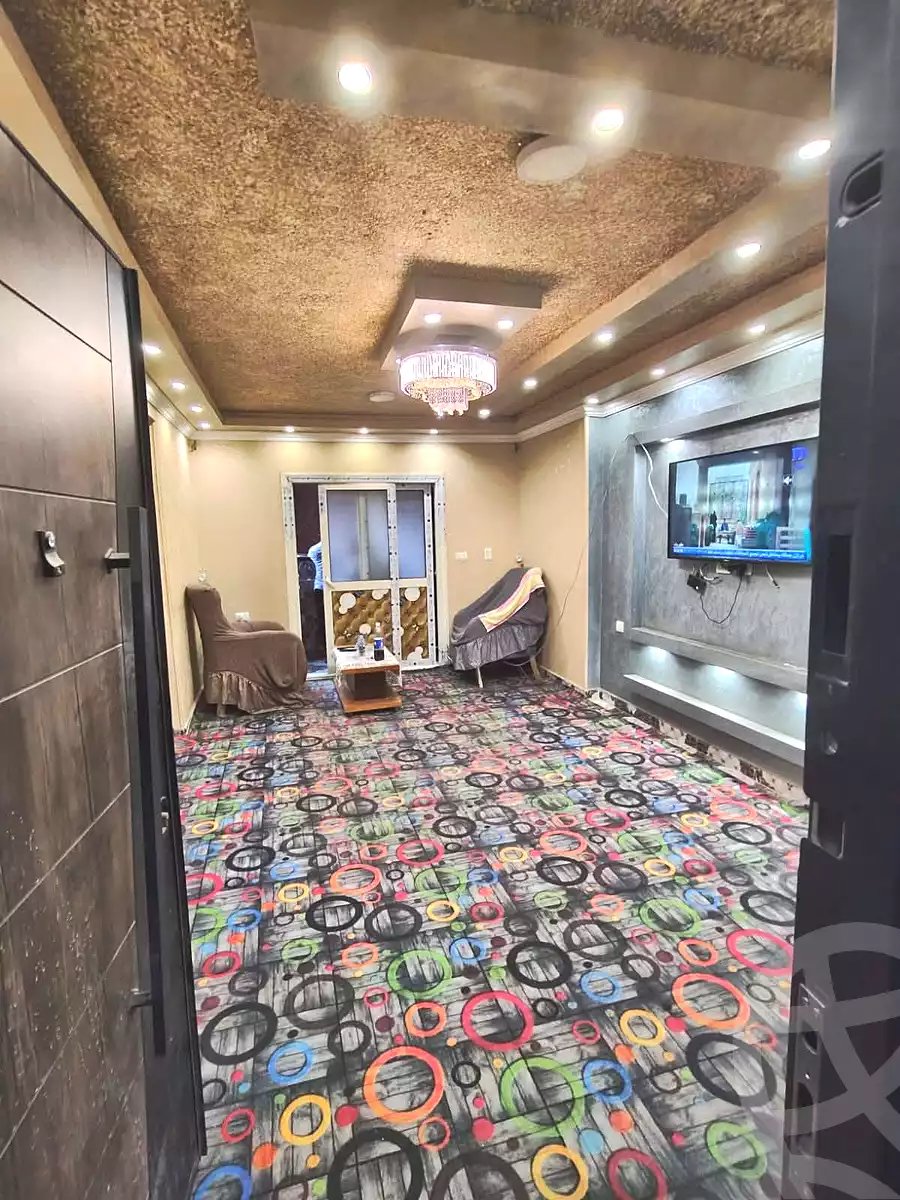 https://aqarmap.com.eg/ar/listing/7039117-for-sale-cairo-helwan-hadayek-helwan-nile-corniche-st