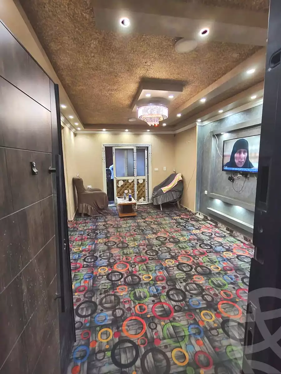 https://aqarmap.com.eg/ar/listing/7039235-for-sale-cairo-helwan-hadayek-helwan-nile-corniche-st