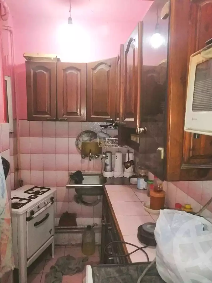 https://aqarmap.com.eg/en/listing/7039312-for-sale-cairo-shoubra-el-sahel-abd-el-hameed-el-deeb-st