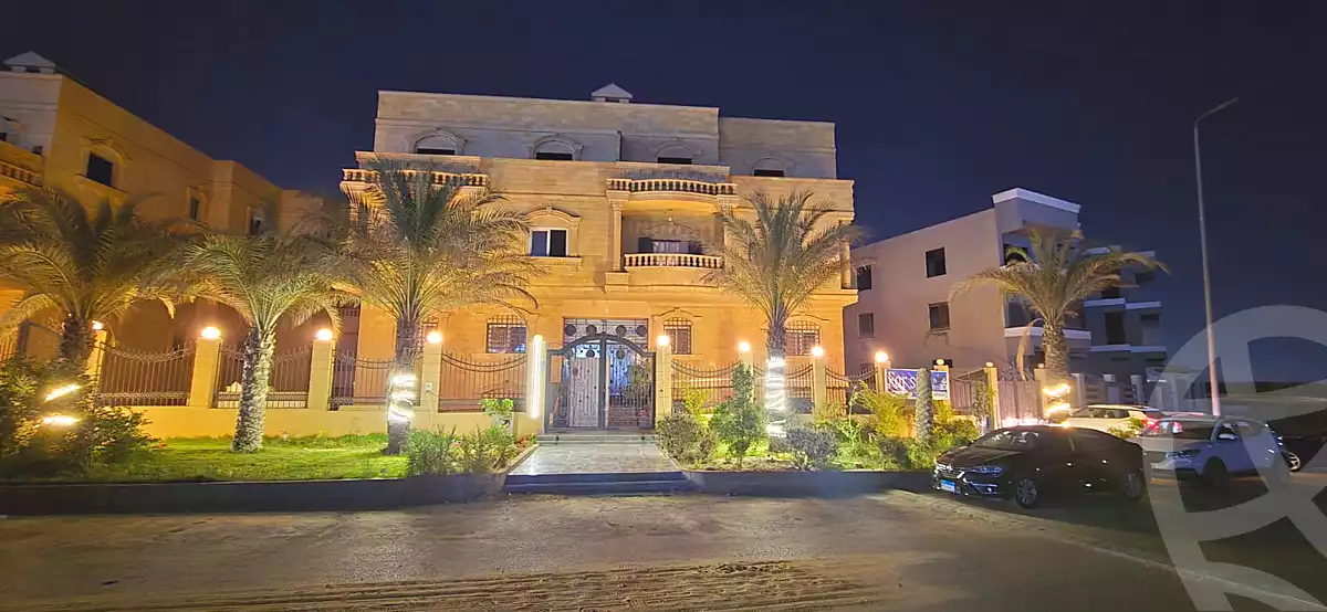 https://aqarmap.com.eg/ar/listing/7039343-for-sale-cairo-new-cairo-gharb-el-golf-emtedad-gharb-el-golf