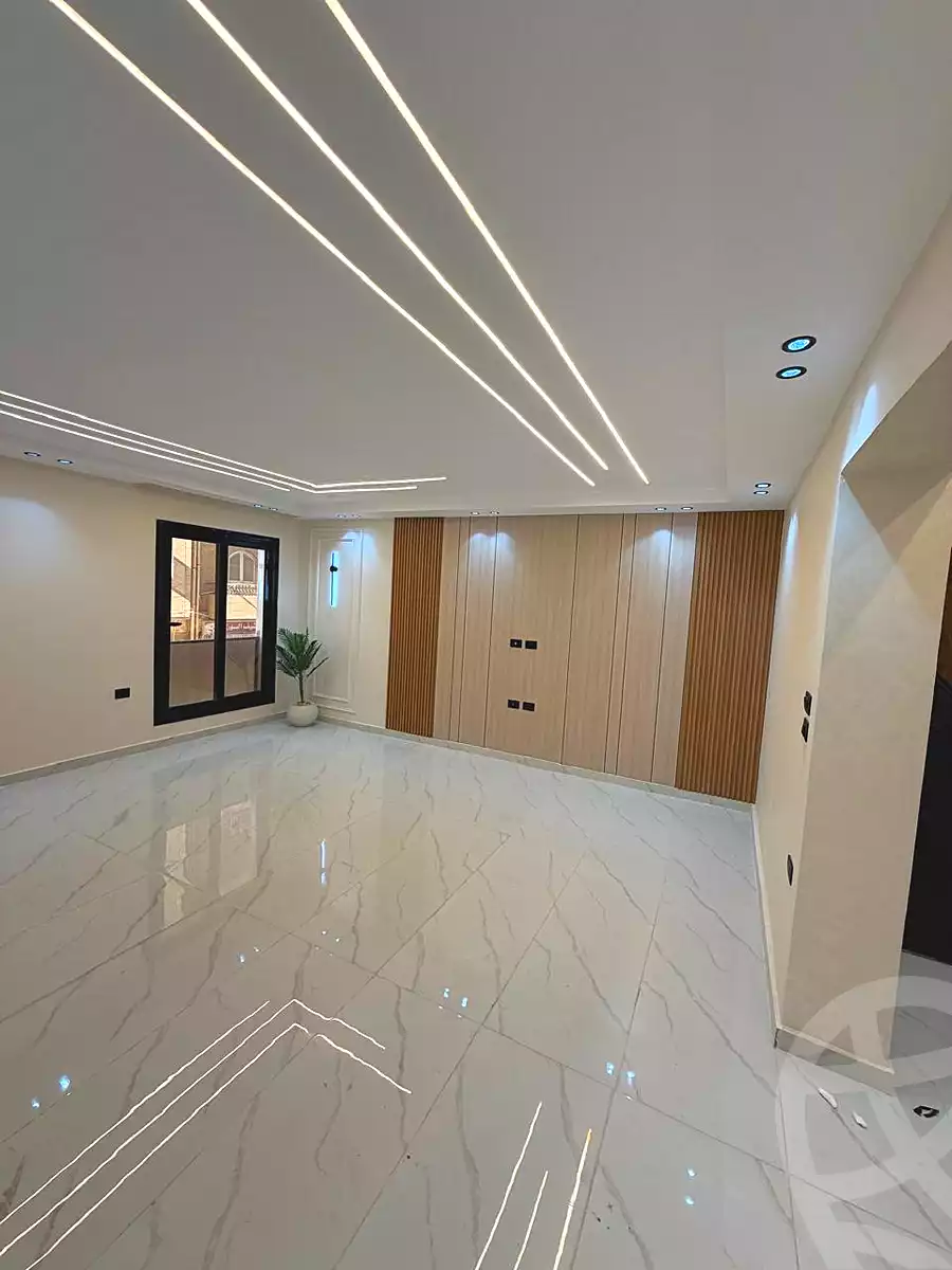 https://aqarmap.com.eg/en/listing/7038997-for-sale-cairo-6th-of-october-el-ahyaa-neighborhood-3rd-al-hay-al-thalith-st