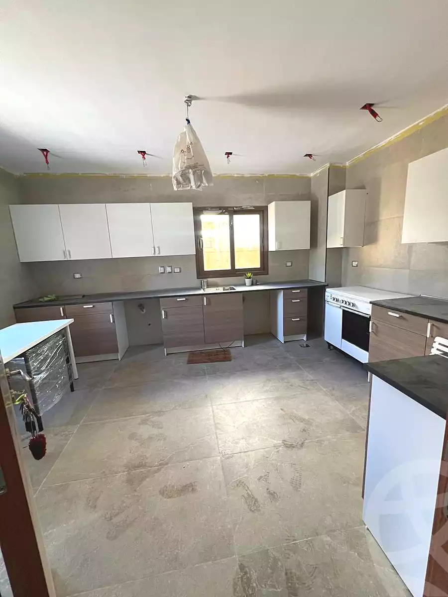 https://aqarmap.com.eg/ar/listing/7039658-for-rent-cairo-new-cairo-compounds-mivida-mivida-parcel
