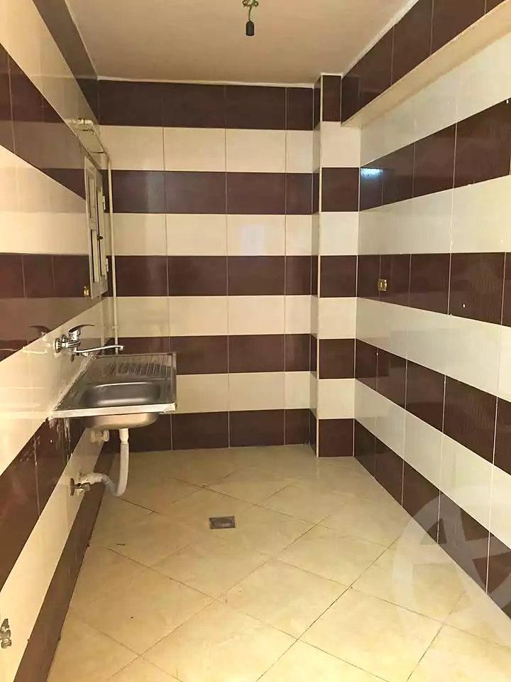 https://aqarmap.com.eg/en/listing/7039711-for-rent-cairo-el-haram-shareaa-el-talateny