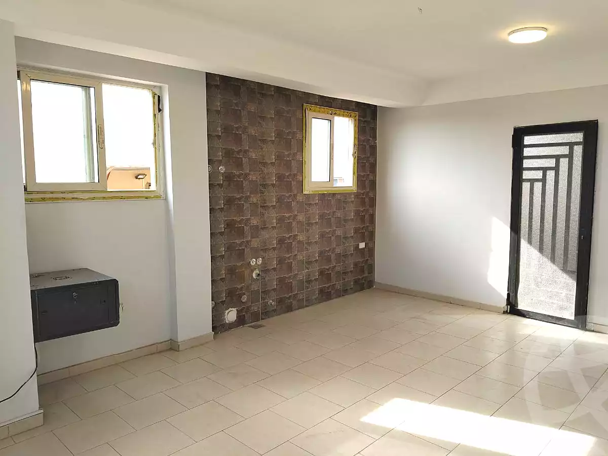 https://aqarmap.com.eg/ar/listing/7039770-for-rent-cairo-new-cairo-el-maantiqah-el-sinaiyyah