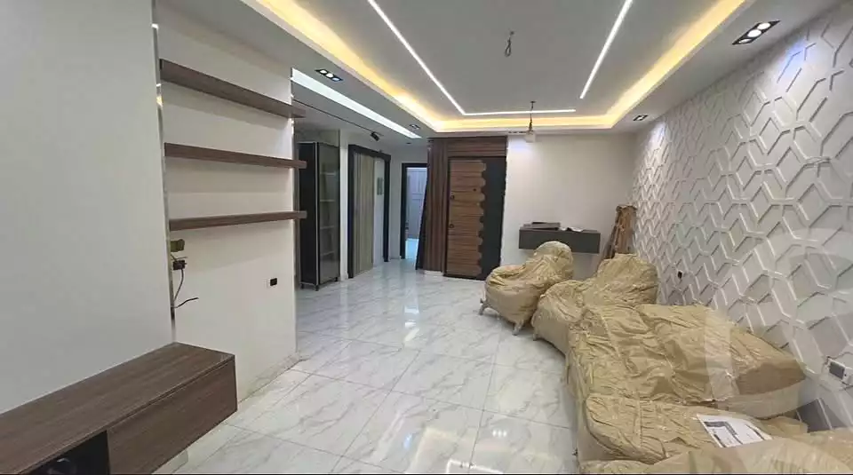https://aqarmap.com.eg/ar/listing/7039815-for-sale-cairo-el-haram-el-lebeny-el-magzar-el-aly-st