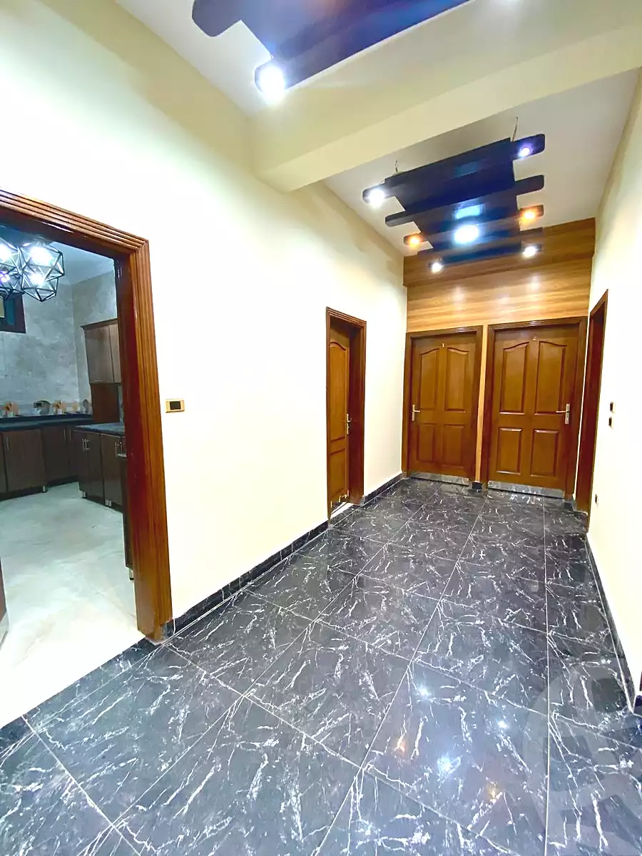 https://aqarmap.com.eg/ar/listing/7039790-for-rent-cairo-new-cairo-compounds-fifth-square