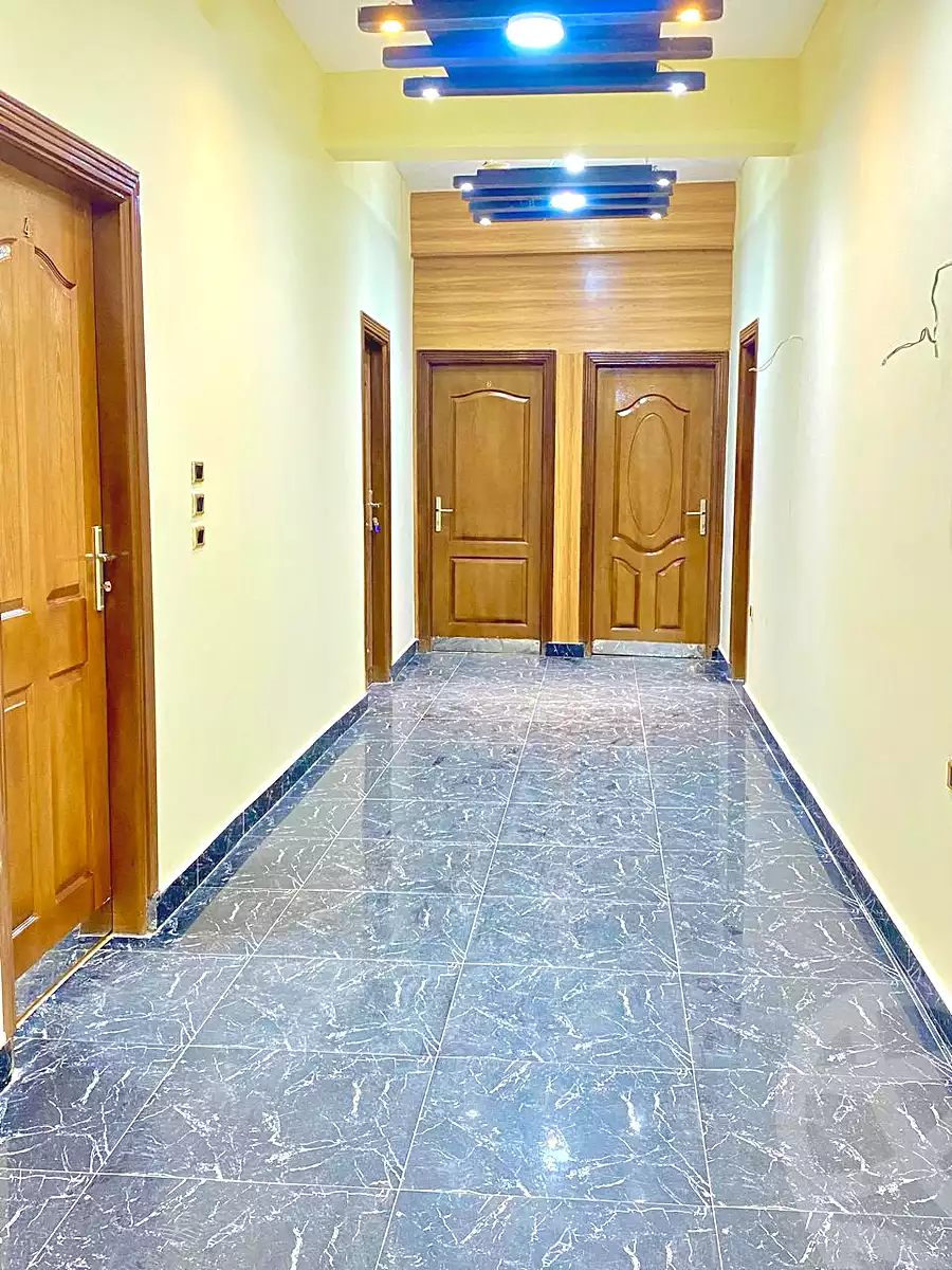 https://aqarmap.com.eg/ar/listing/7039790-for-rent-cairo-new-cairo-compounds-fifth-square