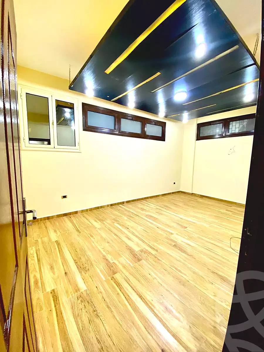https://aqarmap.com.eg/ar/listing/7039790-for-rent-cairo-new-cairo-compounds-fifth-square