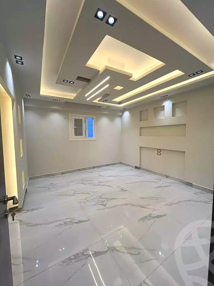 https://aqarmap.com.eg/en/listing/7040208-for-sale-alexandria-camp-cesar-el-gaish-rd