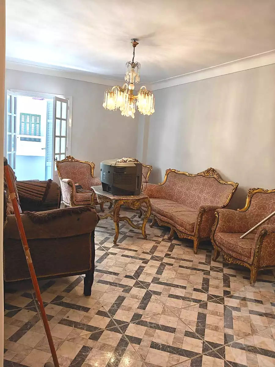 https://aqarmap.com.eg/en/listing/7040214-for-rent-alexandria-camp-cesar-kanoub-st