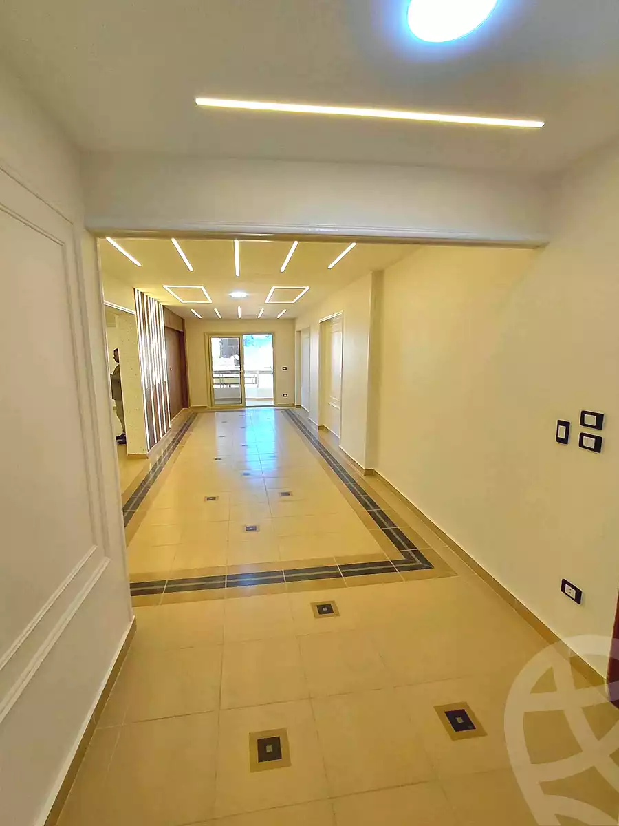 https://aqarmap.com.eg/ar/listing/7040235-for-sale-alexandria-sydy-bshr-tryq-ljysh