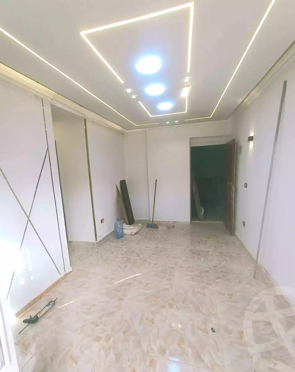 https://aqarmap.com.eg/ar/listing/7040377-for-sale-alexandria-lsywf-el-falki