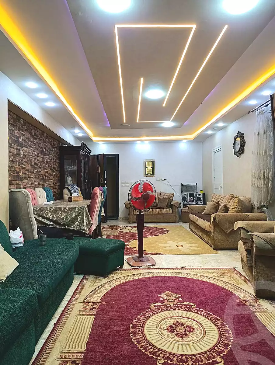 https://aqarmap.com.eg/ar/listing/7040372-for-sale-cairo-elnozha-Streettt-27