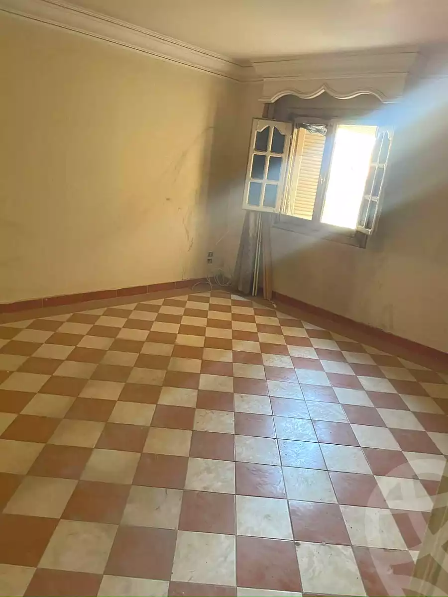 https://aqarmap.com.eg/ar/listing/7040450-for-rent-cairo-helwan-el-ezba-el-qebliah-ragheb-st