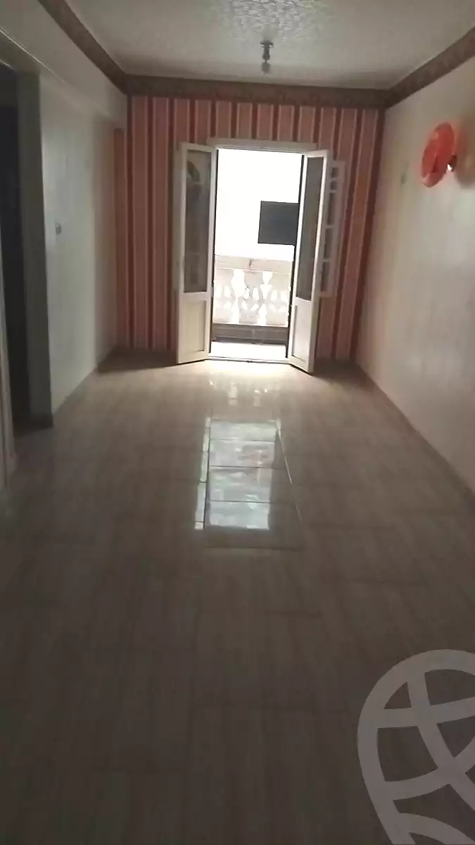 https://aqarmap.com.eg/ar/listing/7040580-for-rent-alexandria-al-agamy-bw-ywsf