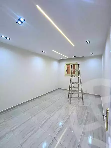 https://aqarmap.com.eg/ar/listing/7040740-for-sale-alexandria-al-agamy-lbytsh-bianchiii