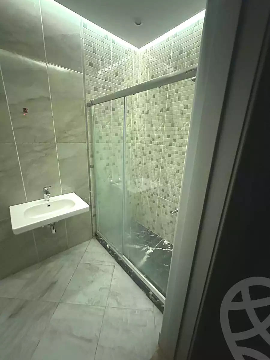 https://aqarmap.com.eg/ar/listing/7040838-for-sale-cairo-new-cairo-compounds-el-deyar-mokhabarat