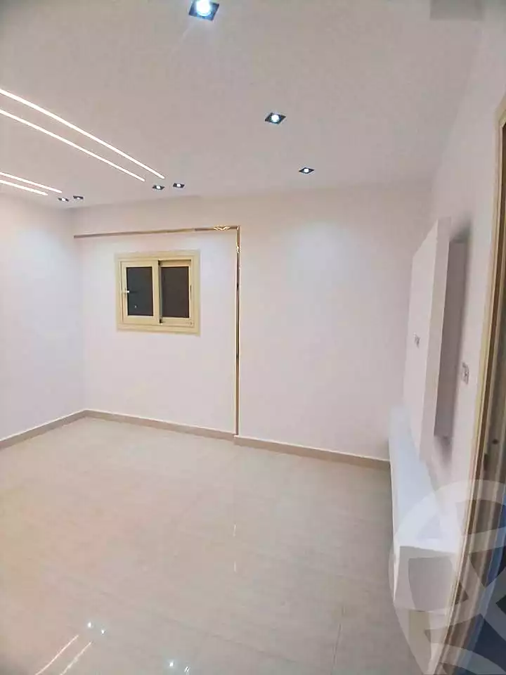https://aqarmap.com.eg/ar/listing/7040869-for-sale-alexandria-al-agamy-lbytsh-bianchiii