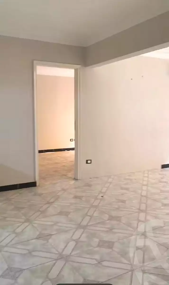 https://aqarmap.com.eg/ar/listing/7040911-for-sale-cairo-ain-shams-ain-shams-el-sharkia-el-zahraa-st
