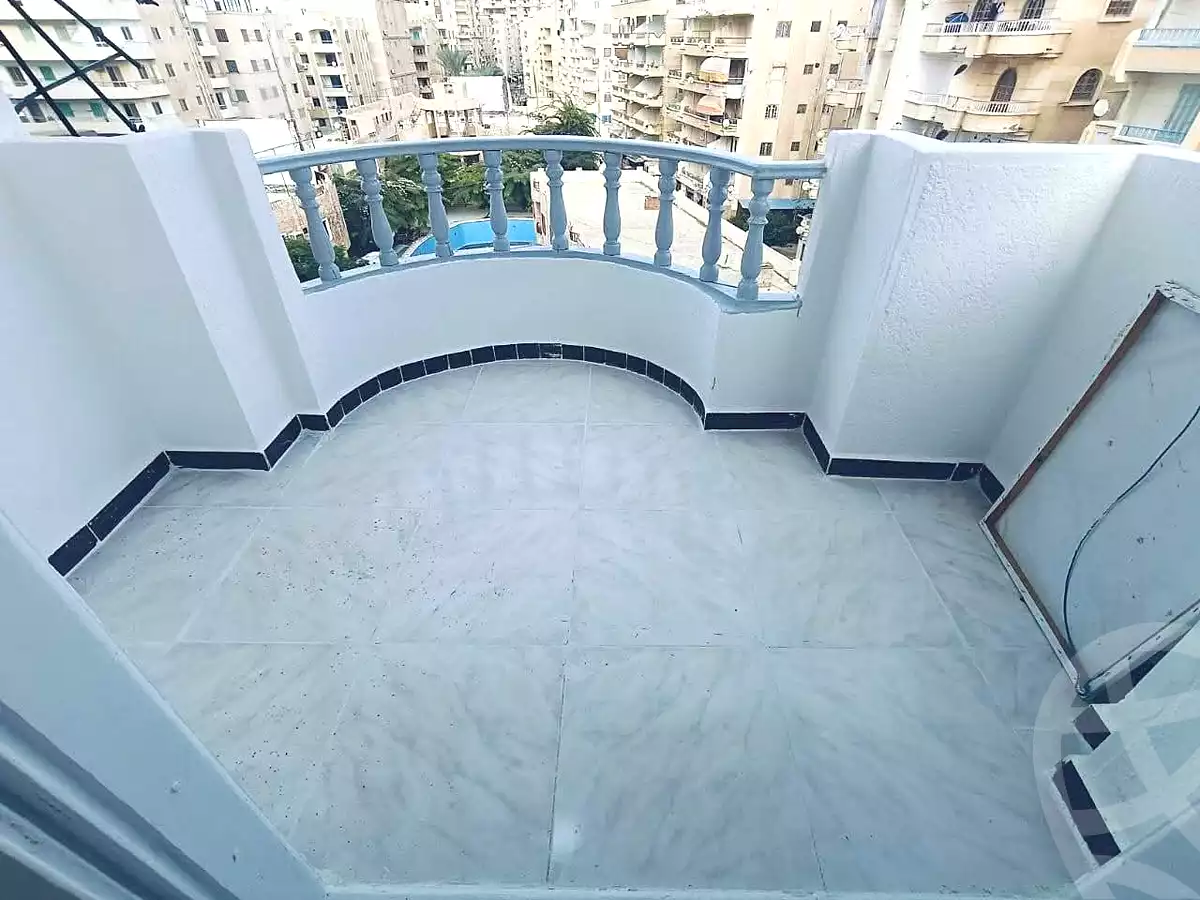 https://aqarmap.com.eg/ar/listing/7041079-for-sale-alexandria-al-agamy-shataa-el-nakheel