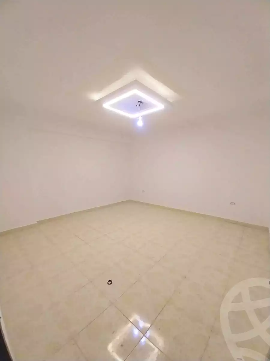 https://aqarmap.com.eg/ar/listing/7041067-for-sale-alexandria-miami-kaad-assrab-al-bhar-st