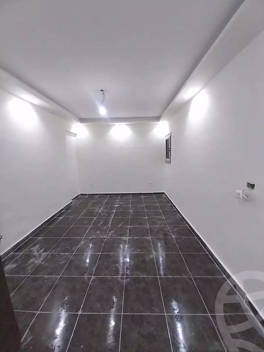 https://aqarmap.com.eg/ar/listing/7041067-for-sale-alexandria-miami-kaad-assrab-al-bhar-st