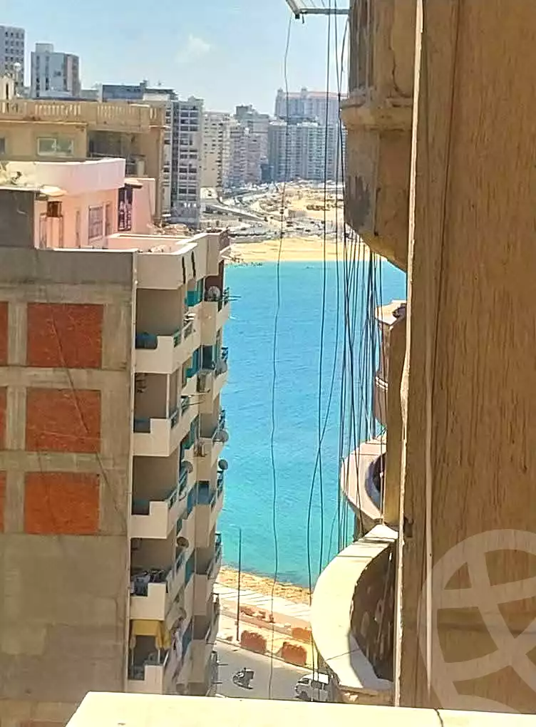 https://aqarmap.com.eg/ar/listing/7041067-for-sale-alexandria-miami-kaad-assrab-al-bhar-st