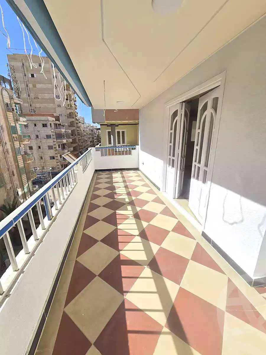 https://aqarmap.com.eg/ar/listing/7041213-for-sale-alexandria-al-agamy-shataa-el-nakheel