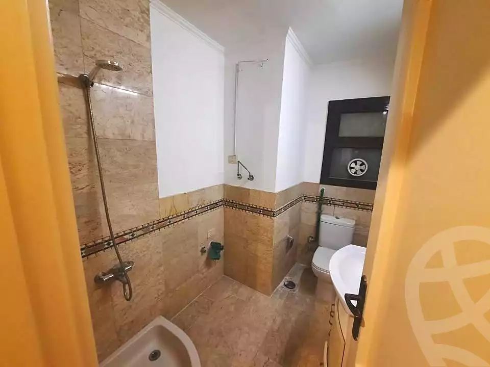 https://aqarmap.com.eg/ar/listing/7041254-for-sale-alexandria-glim-shr-bw-qyr-tryq-lhry