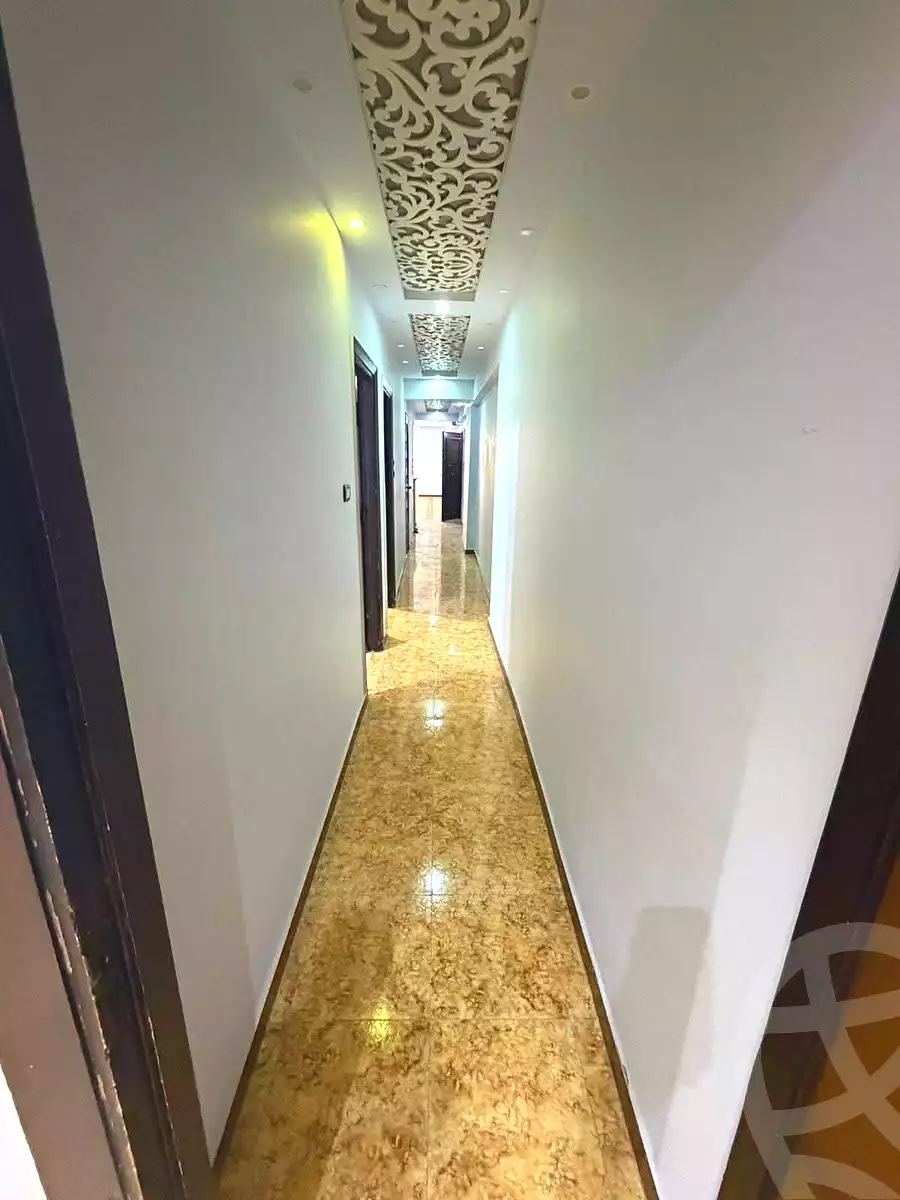 https://aqarmap.com.eg/ar/listing/7041265-for-sale-alexandria-lsywf-el-falki