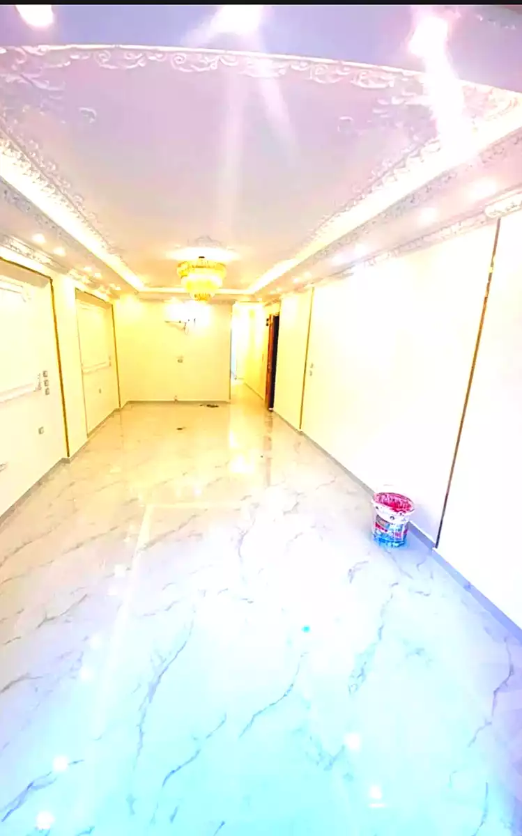 https://aqarmap.com.eg/ar/listing/7041380-for-sale-alexandria-sydy-bshr-sydy-bshr-bhry-khalil-hamada-st
