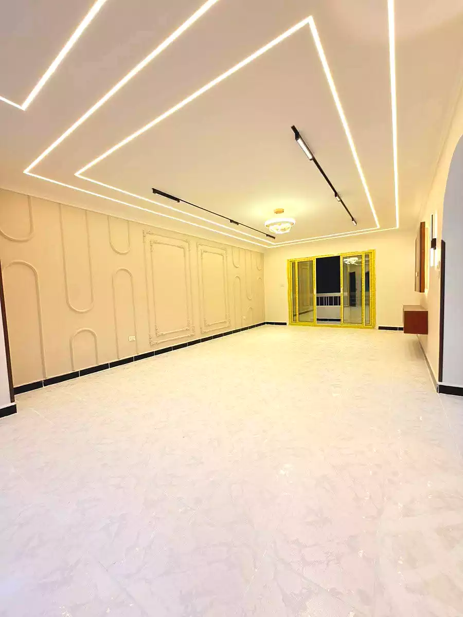 https://aqarmap.com.eg/en/listing/7041451-for-sale-alexandria-al-agamy-shataa-el-nakheel