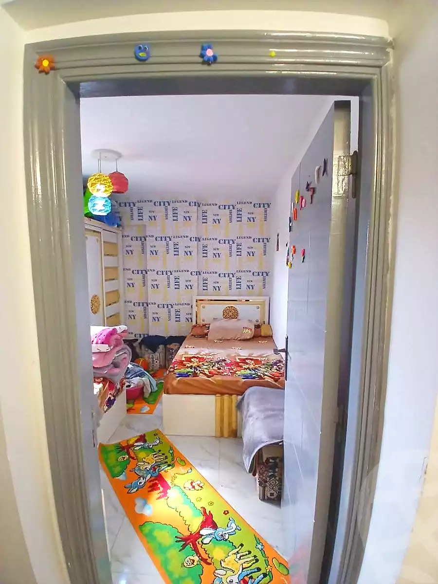 https://aqarmap.com.eg/ar/listing/7041619-for-sale-alexandria-moharram-bey-kanal-al-mahmoudeya-al-bahri-st