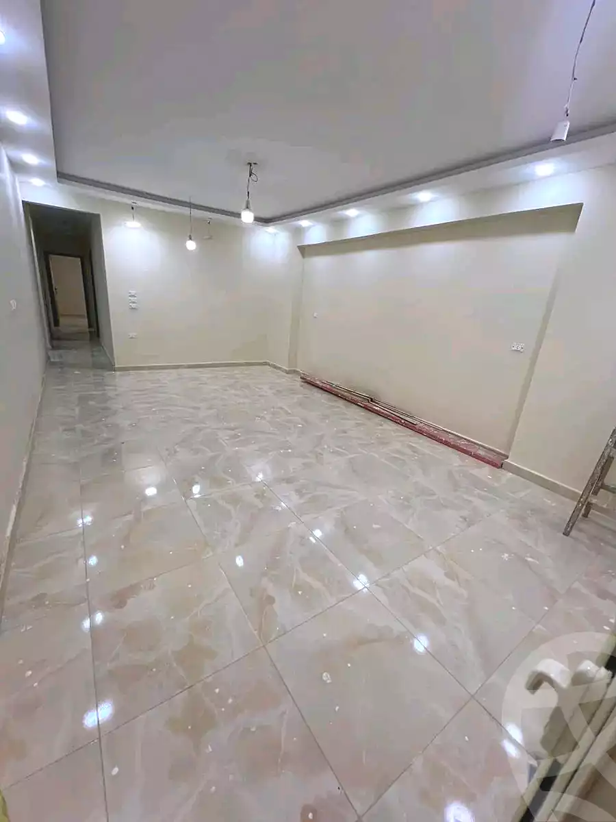 https://aqarmap.com.eg/ar/listing/7041768-for-sale-cairo-helwan-hadayek-helwan-el-eshrein-st