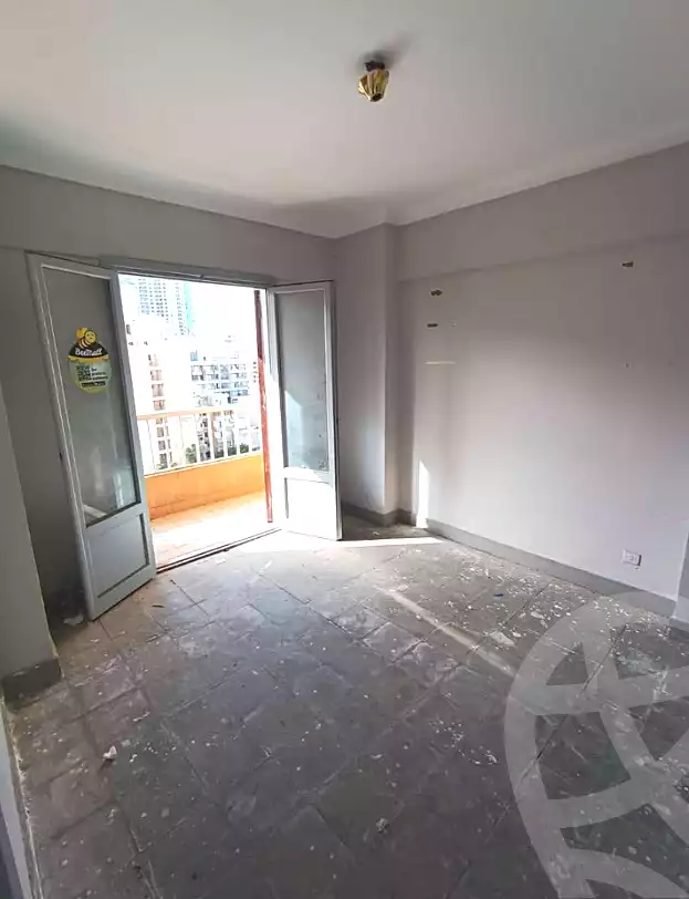 https://aqarmap.com.eg/en/listing/7041847-for-rent-alexandria-ganaklis-shr-bw-qyr-tryq-lhry