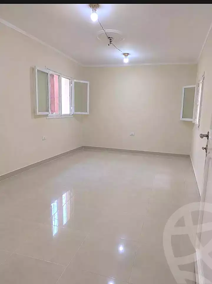 https://aqarmap.com.eg/ar/listing/7041893-for-rent-cairo-ain-shams-ain-shams-el-sharkia-el-eshrein-stt