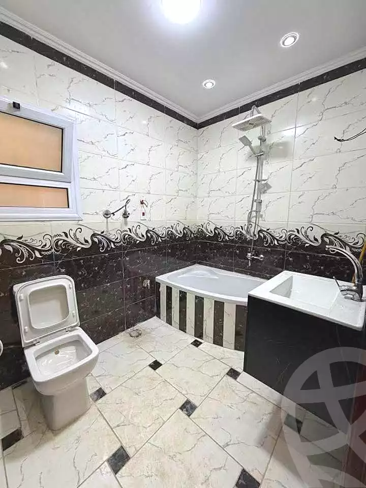 https://aqarmap.com.eg/ar/listing/7041996-for-sale-alexandria-al-agamy-lbytsh