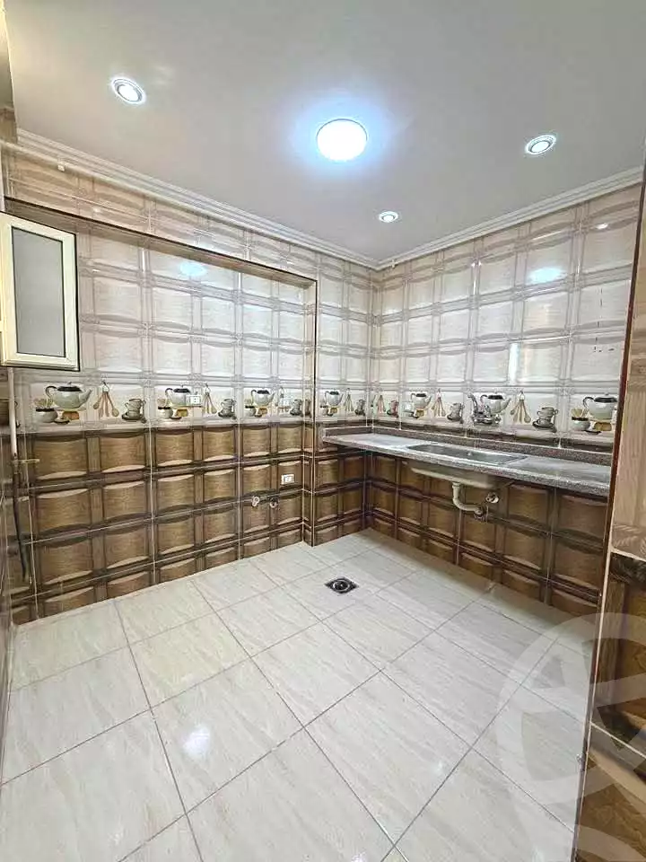 https://aqarmap.com.eg/ar/listing/7041996-for-sale-alexandria-al-agamy-lbytsh