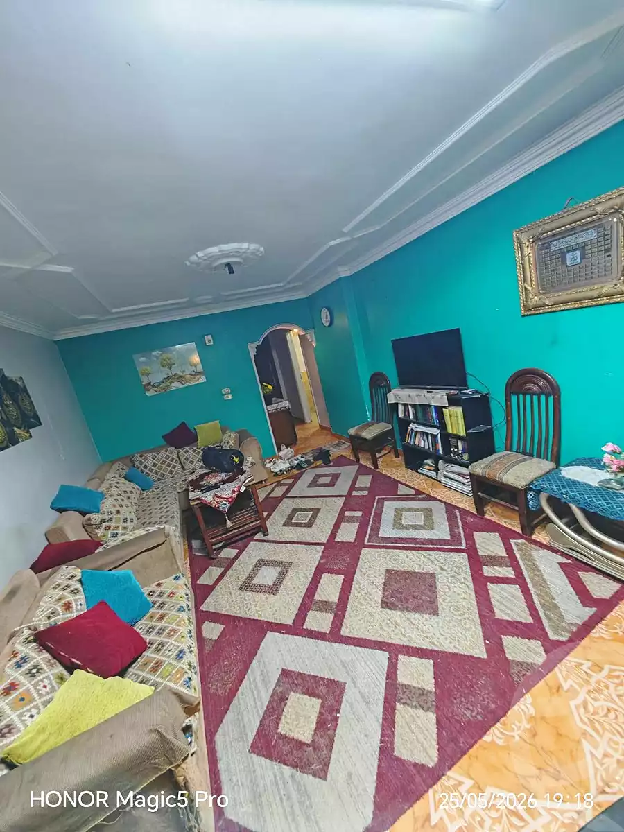 https://aqarmap.com.eg/ar/listing/7042032-for-sale-cairo-helwan-helwan-el-sharkeya-borhan-st
