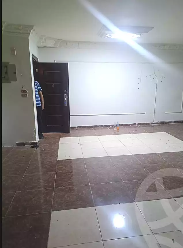 https://aqarmap.com.eg/ar/listing/7042064-for-rent-cairo-ain-shams-jsr-lswys