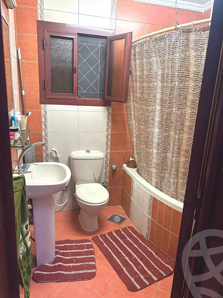 https://aqarmap.com.eg/ar/listing/7042149-for-sale-cairo-helwan-helwan-el-sharkeya-abd-el-rahman-pasha-st