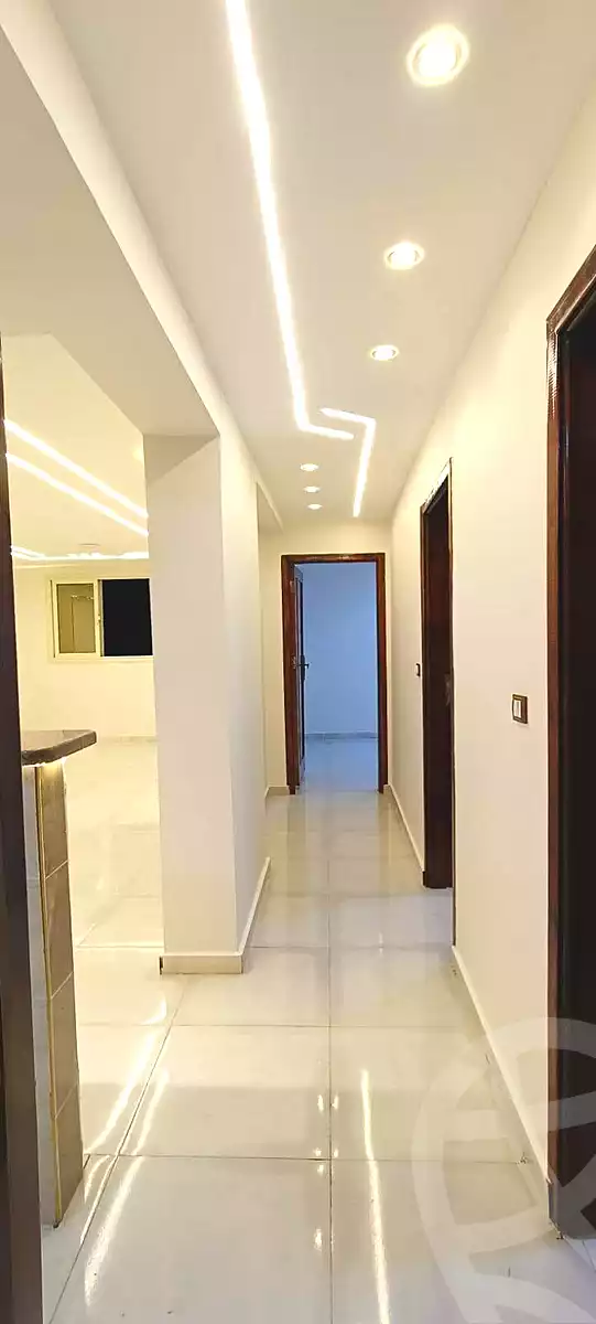 https://aqarmap.com.eg/en/listing/7042317-for-sale-cairo-helwan-hadayek-helwan-nile-corniche-st