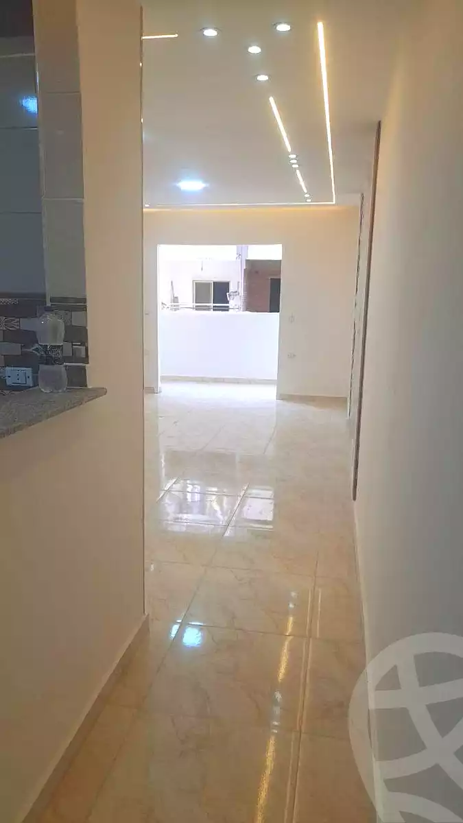 https://aqarmap.com.eg/ar/listing/7042363-for-sale-cairo-helwan-hadayek-helwan-el-eshrein-st